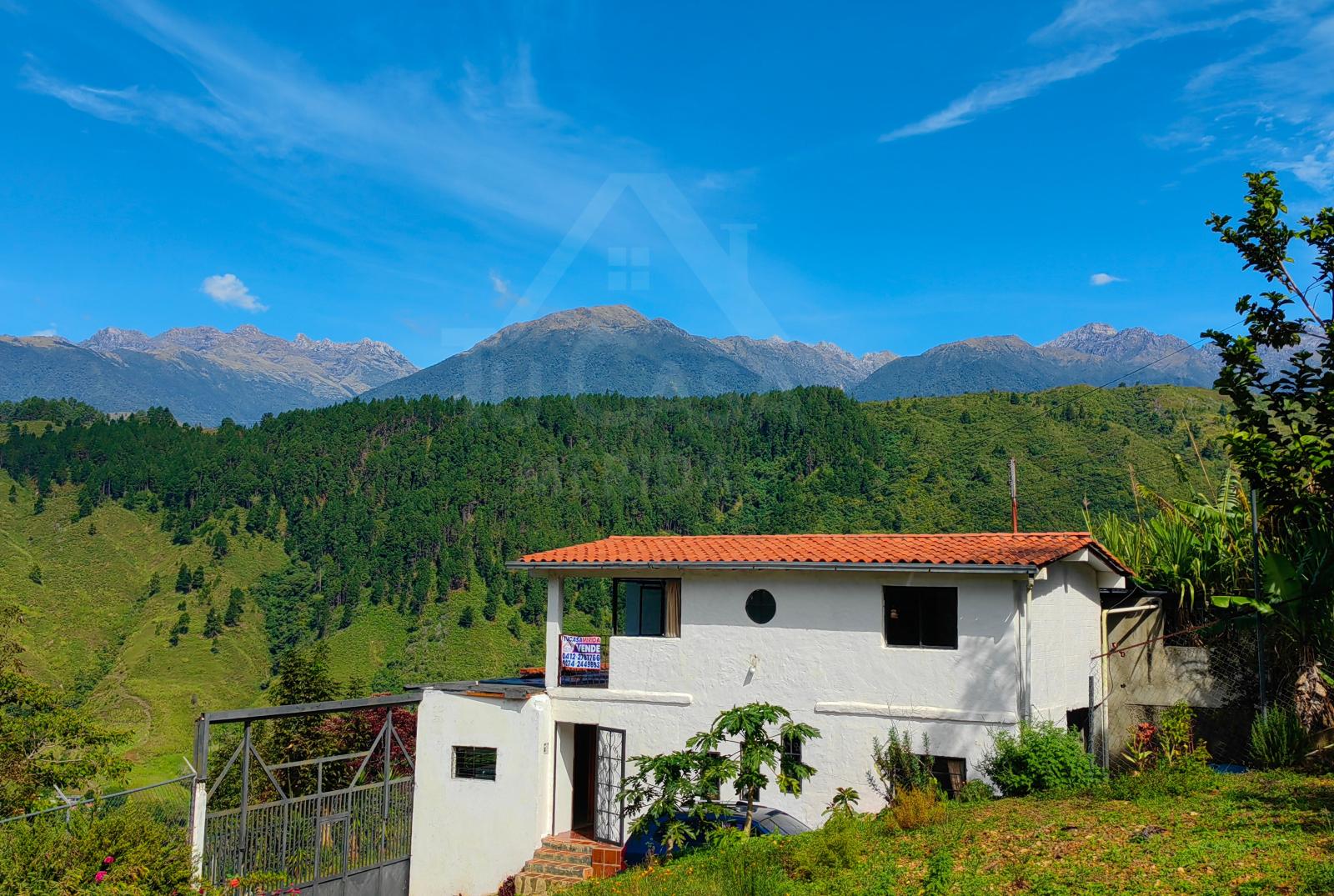 Casa en Venta - La Joya - Loma Redonda -  Mérida - Estado Mérida